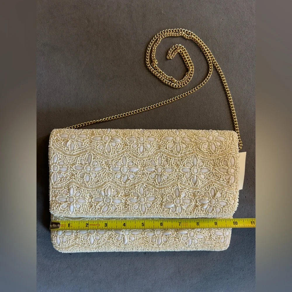NWT! Cream Floral Beaded Clutch with Gold Strap - Picture 5 of 6